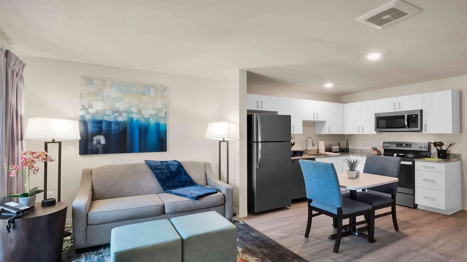 Waterwalk Extended Stay By Wyndham Charlotte - Arrowood Hotel