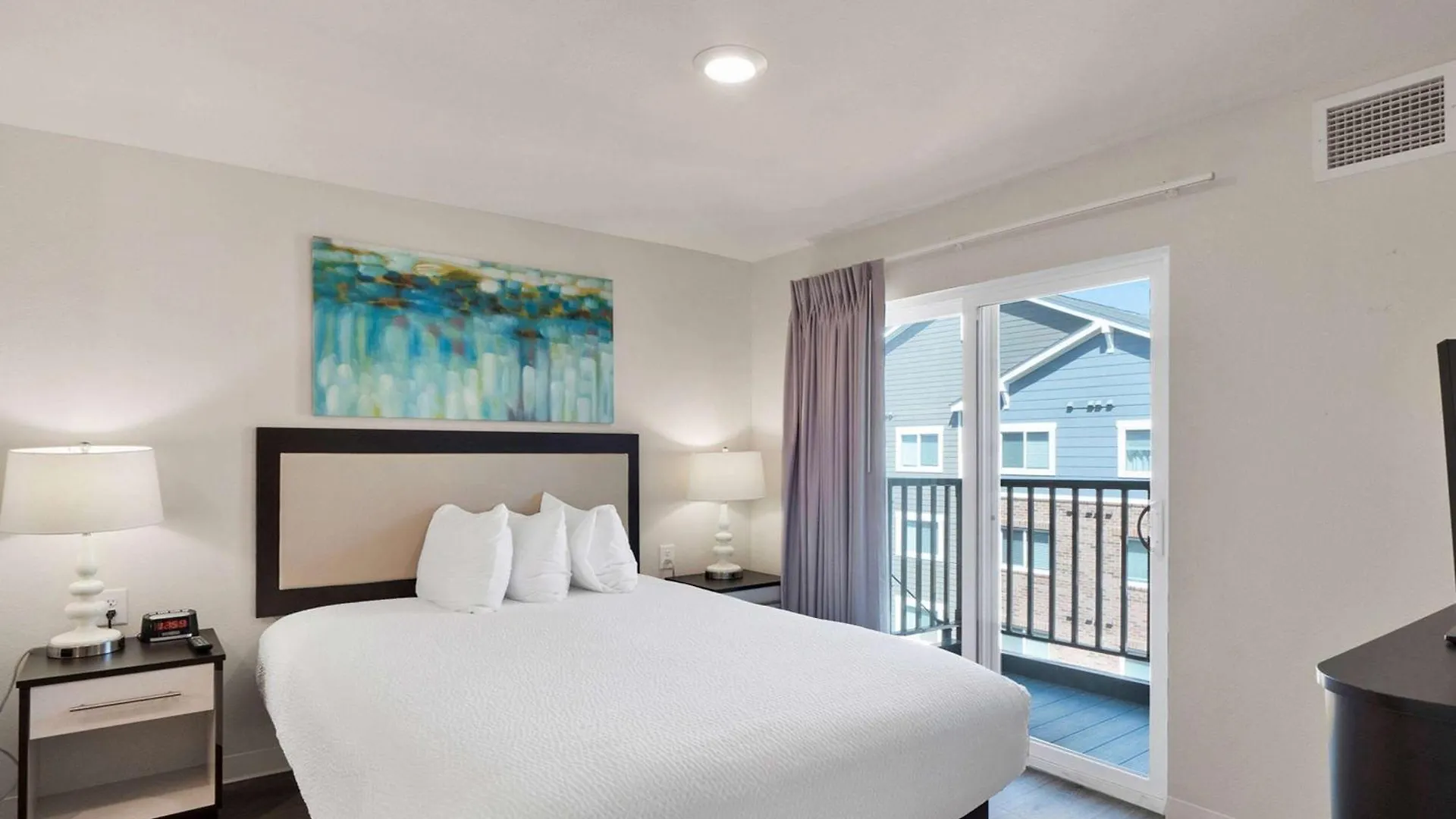 Waterwalk Extended Stay By Wyndham Charlotte - Arrowood Hotel